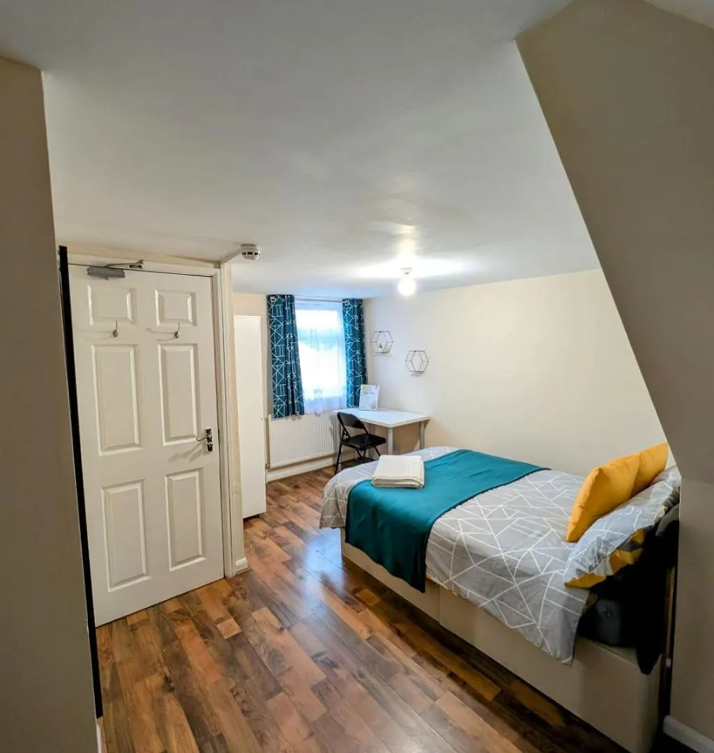 Apartment Cosy Loft Studio In Town Centre Hounslow United Kingdom